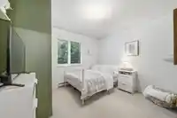 9028 136B STREET - thumbnail 28