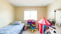 5942 165A STREET - thumbnail 24