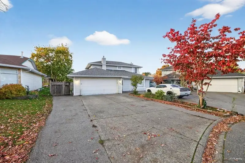 12079 84A AVENUE - photo 1 of 20