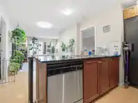 403 415 E COLUMBIA STREET - thumbnail 9