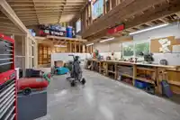 21050 YEOMANS CRESCENT - thumbnail 36
