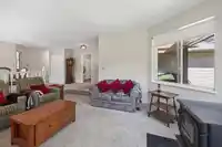 21050 YEOMANS CRESCENT - thumbnail 10
