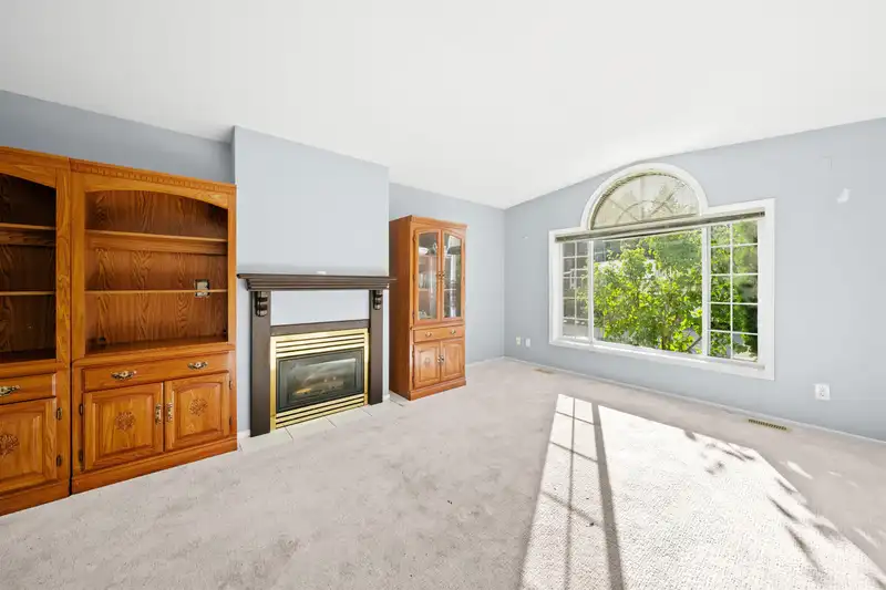 137 9080 198 STREET - photo 4 of 26