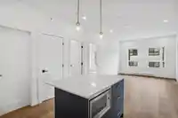 305 20286 72B AVENUE - thumbnail 3