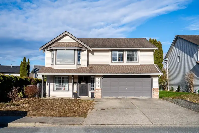 8455 CADE BARR STREET - photo 2 of 40