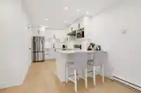 166 SPRINGFIELD DRIVE - thumbnail 2
