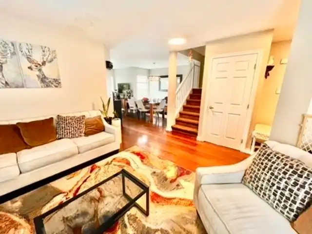 208 13900 HYLAND ROAD - photo 4 of 27
