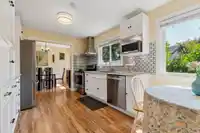 1068 SPRUCE AVENUE - thumbnail 14