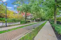 306 6833 VILLAGE GREEN - thumbnail 23