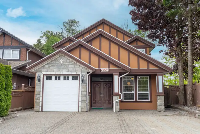 7995 112A STREET - photo 1 of 22