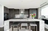 901 1500 MARTIN STREET - thumbnail 11