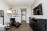 901 1500 MARTIN STREET - thumbnail 20