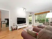 225 8288 207A STREET - thumbnail 6