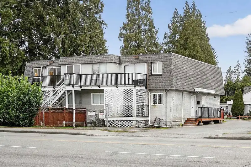 18 21555 DEWDNEY TRUNK ROAD - photo 3 of 21
