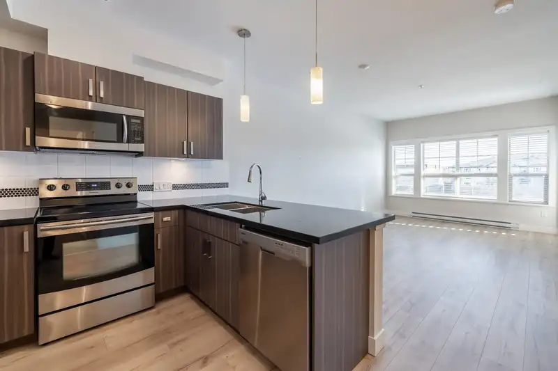 316 20219 54A AVENUE - photo 1 of 23