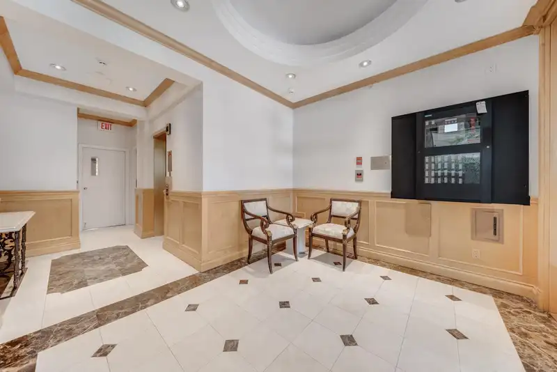 1000 1788 W 13TH AVENUE - photo 4 of 28