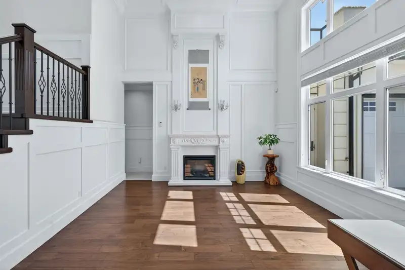 9631 SAUNDERS ROAD - photo 3 of 36