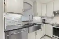 109 5835 HAMPTON PLACE - thumbnail 3