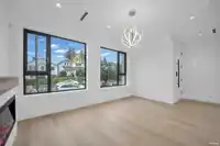 1 262 E 65TH AVENUE - thumbnail 5