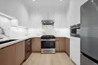 1 262 E 65TH AVENUE - thumbnail 6