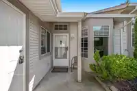 73 9012 WALNUT GROVE DRIVE - thumbnail 3