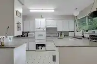 15064 PEACOCK PLACE - thumbnail 10