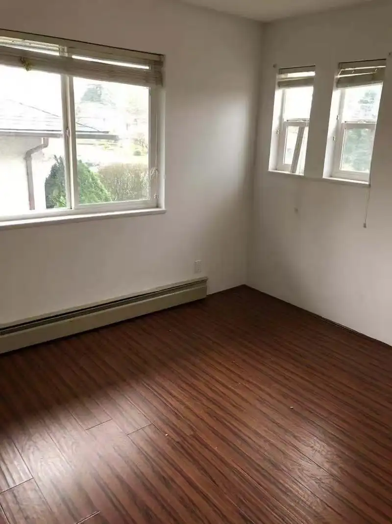 7868 ELWELL STREET - photo 2 of 14