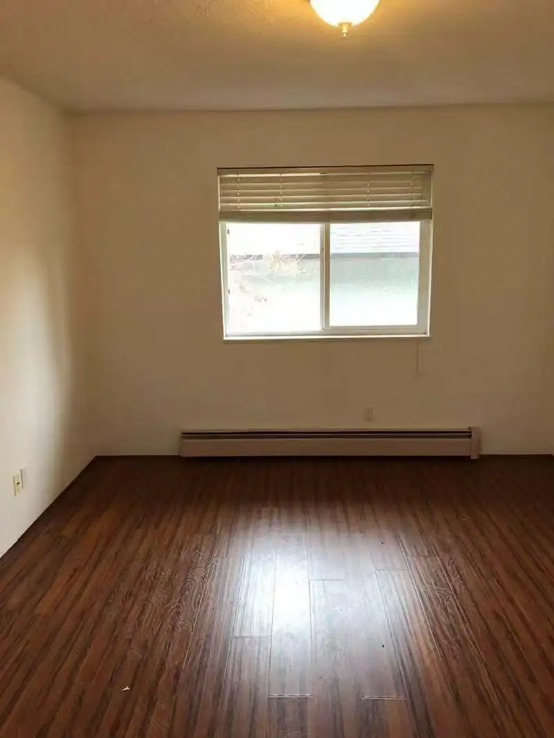 7868 ELWELL STREET - photo 3 of 14