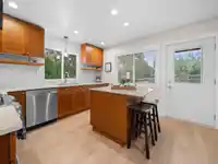 8826 BARTLETT STREET - thumbnail 11