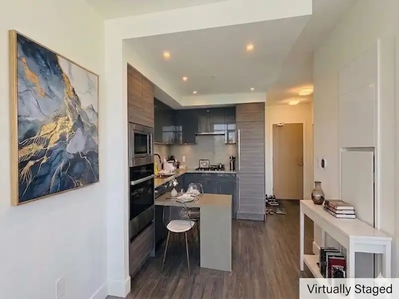 408 3438 SAWMILL CRESCENT - photo 3 of 13