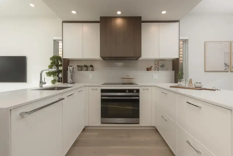 382 W 45TH AVENUE - photo 3 of 12