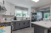 10193 WILLIAMS ROAD - thumbnail 6