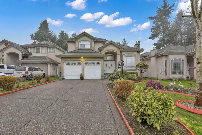 6125 132A AVENUE - photo 1 of 40