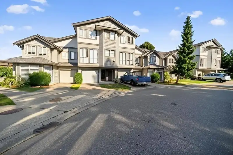 43 7156 144 STREET - photo 1 of 1