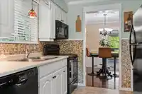 2052 PRIMROSE STREET - thumbnail 9