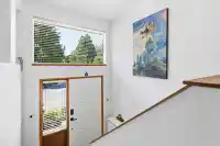9030 JAMES PLACE - thumbnail 3