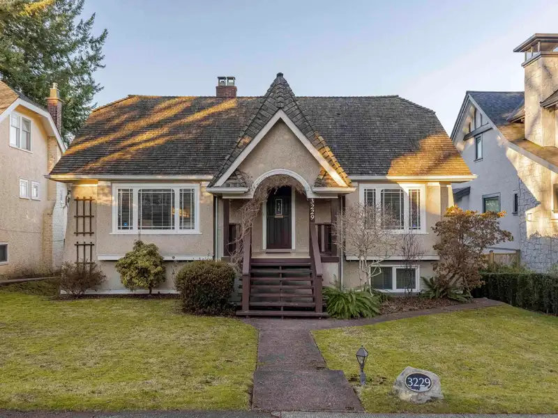 3229 W 24TH AVENUE - photo 1 of 29