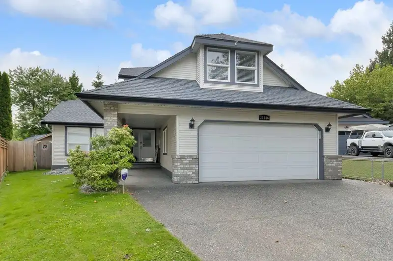 21446 83B AVENUE - photo 1 of 30