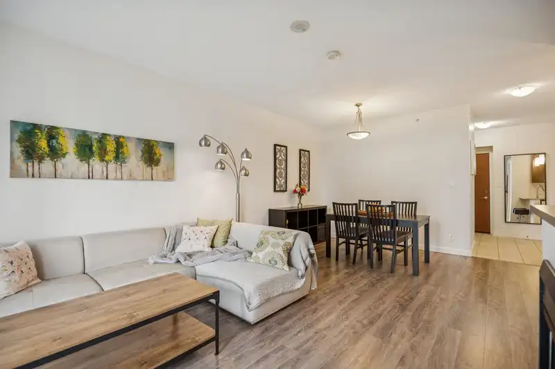 280 ROSS DRIVE - photo 1 of 24