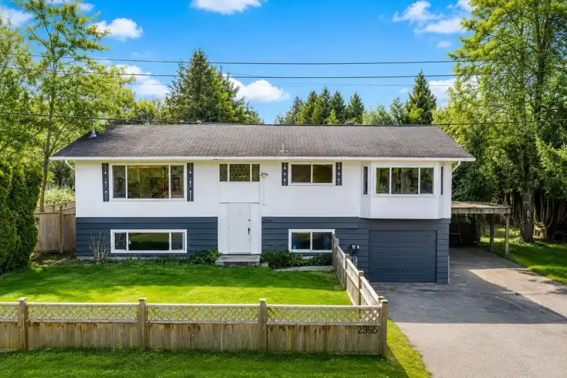 2995 268A STREET - photo 1 of 25