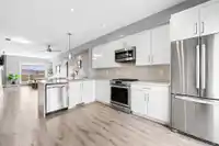 15 240 JARDINE STREET - thumbnail 9