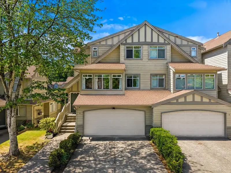 3 10238 155A STREET - photo 1 of 34
