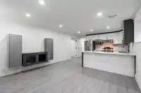 7051 196B STREET - thumbnail 32