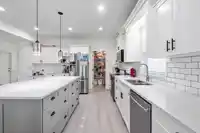 7051 196B STREET - thumbnail 10