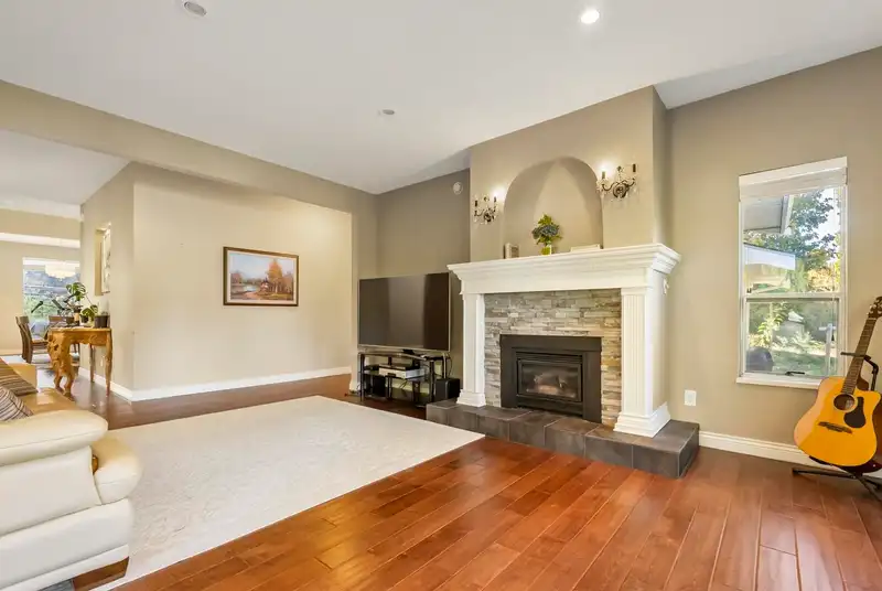 4615 232 STREET - photo 2 of 40