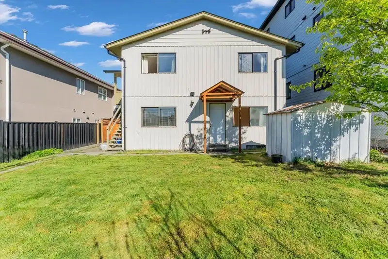 7266 17TH AVENUE - photo 3 of 33