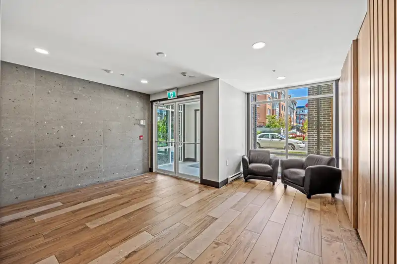 418 5415 BRYDON CRESCENT - photo 4 of 22