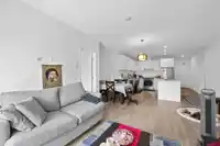 418 5415 BRYDON CRESCENT - thumbnail 6