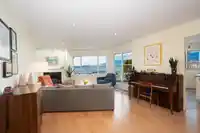 303 2215 MCGILL STREET - thumbnail 5