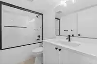 19647 73C AVENUE - thumbnail 31
